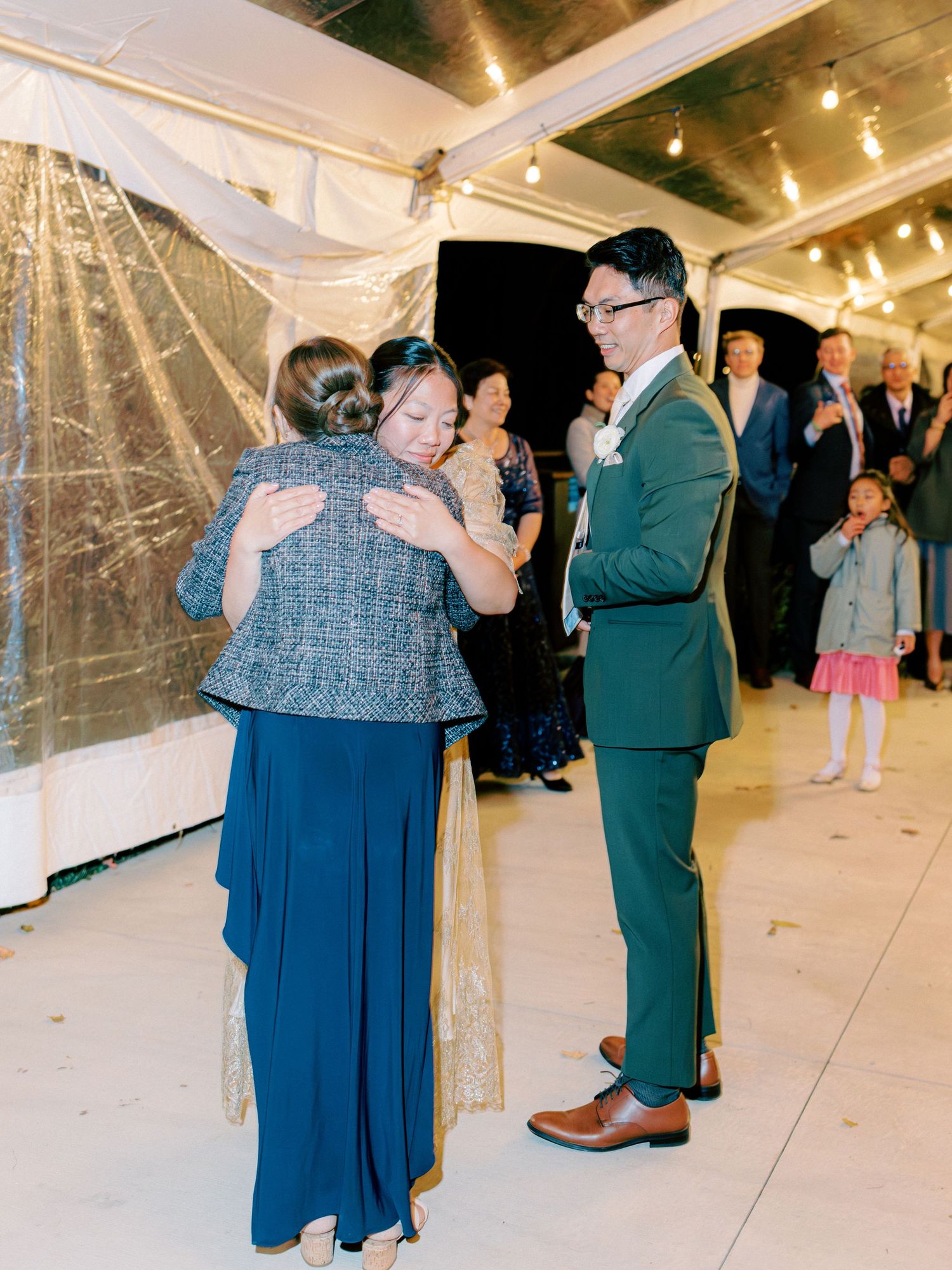 Jeanie Jang Photo Classic Timeless New York Film Wedding Photographer Campton Hotel Wedding