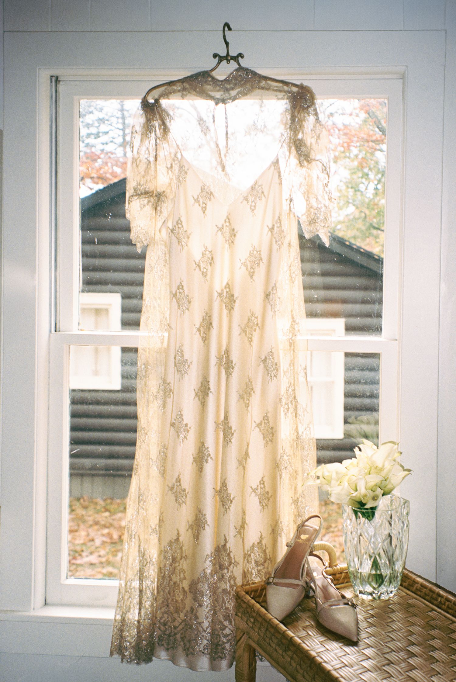 Jeanie Jang Photo Classic Timeless New York Film Wedding Photographer Campton Hotel Wedding