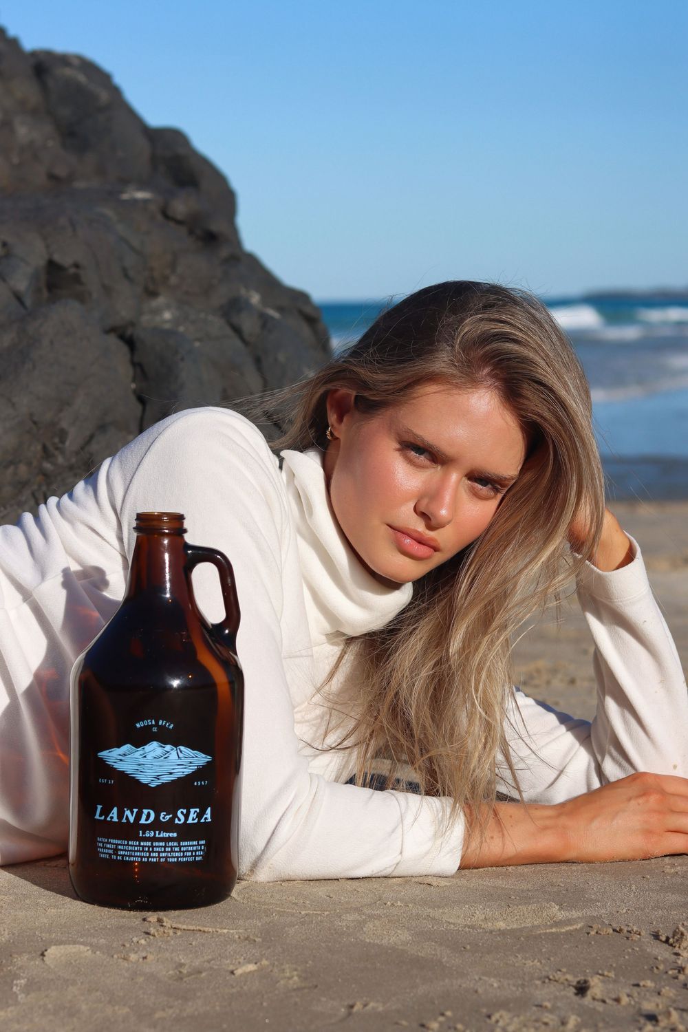 model portfolio, elegant image, photoshoot, gold coast, water, blue hues, gold coast photographer, beach, headshot