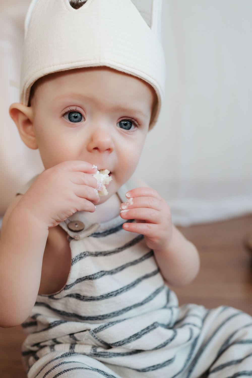 cakesmash eerste verjaardag jongen cadeautip baby 1 jaar Melissa Stuer Photography Moederschapsfotograaf kinderfotograaf