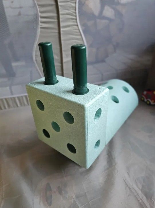 Modu Tiny rde loopwagentje cadeautje kindje eerste verjaardag