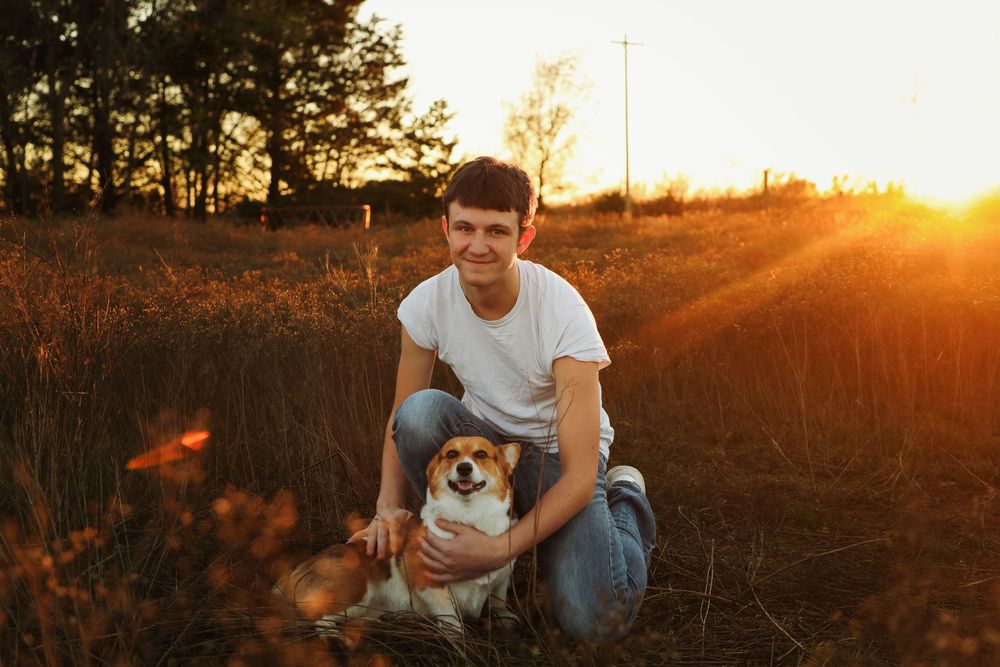 senior boy photo dog
