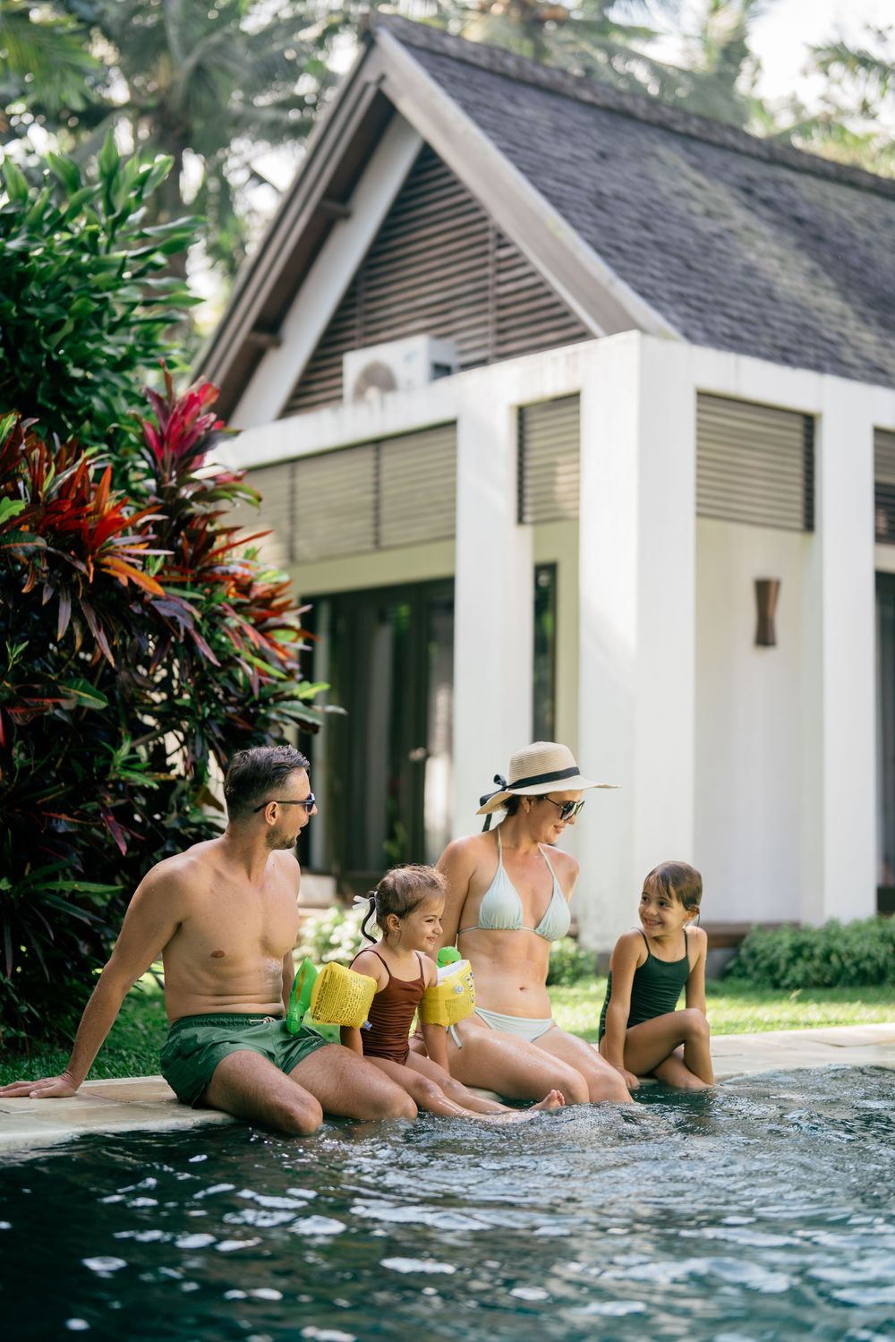 Bali family holiday photography session at The Samaya Ubud