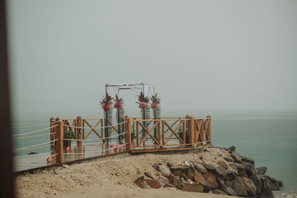 St Lucia wedding photographer captures rainy destination wedding at Calabash Cove in St Lucia