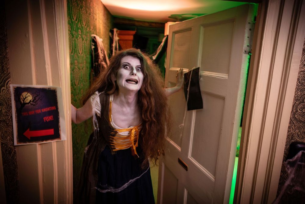Event photography Halloween party at Plas Dolguog
