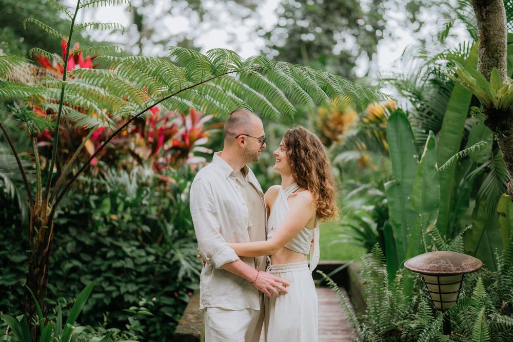 Professional couple photography at Adiwana Suweta Ubud, Bali.