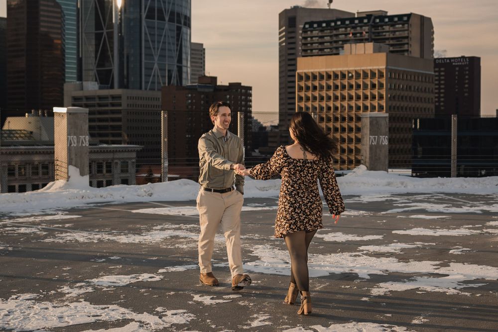 Alberta.Calgary.Edmonton Wedding Photographer JRoyale Photography Couple session winter calgary tower