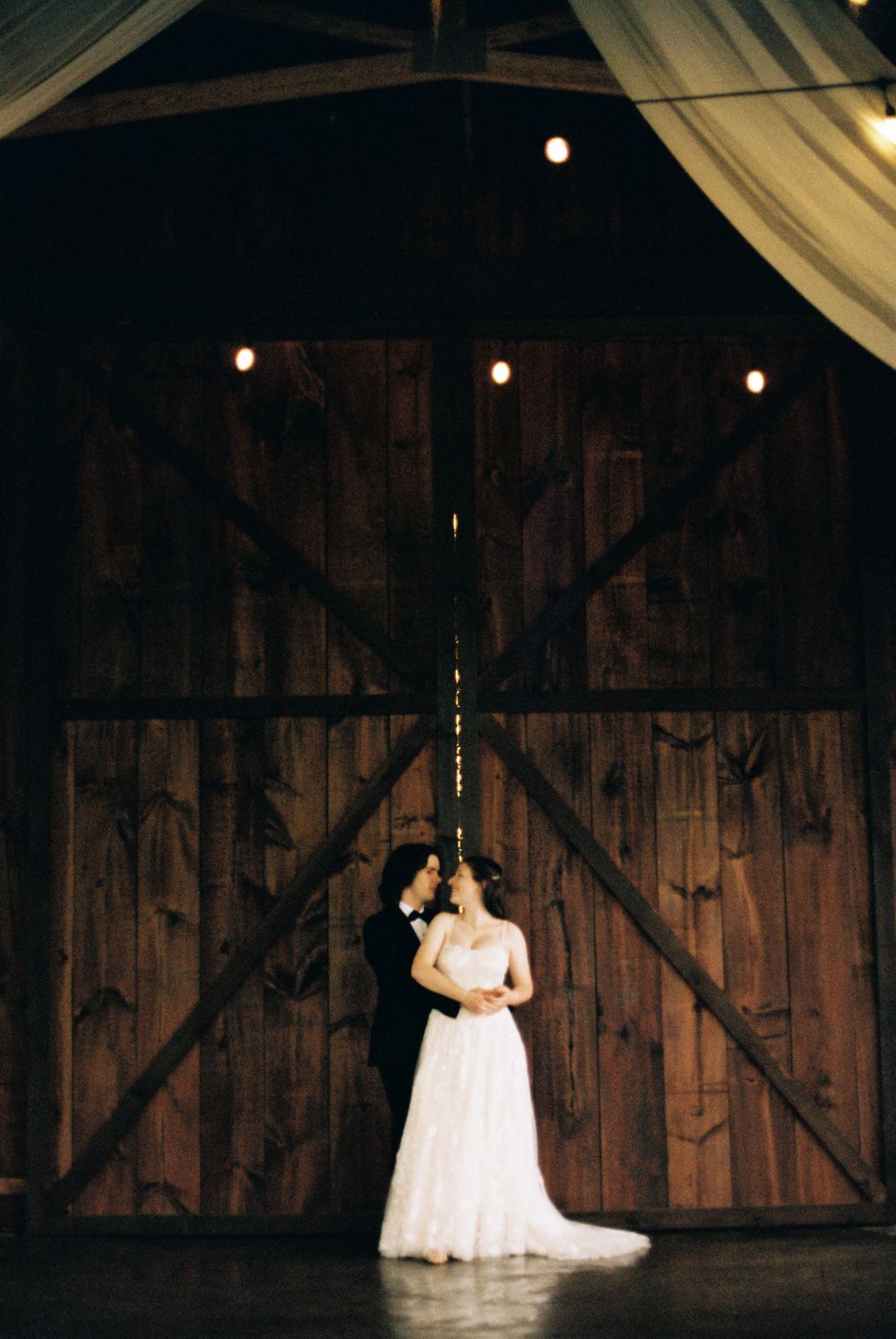 springfield missouri wedding on film, film photographer bride and groom kiss