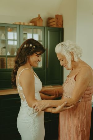Vintage Wedding Photography In Texas, backyard wedding photographer-affordable and retro style