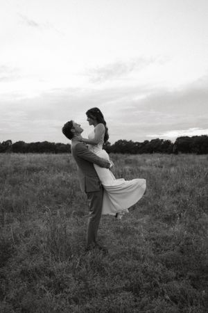 Vintage Wedding Photography In Texas, backyard wedding photographer-affordable and retro style