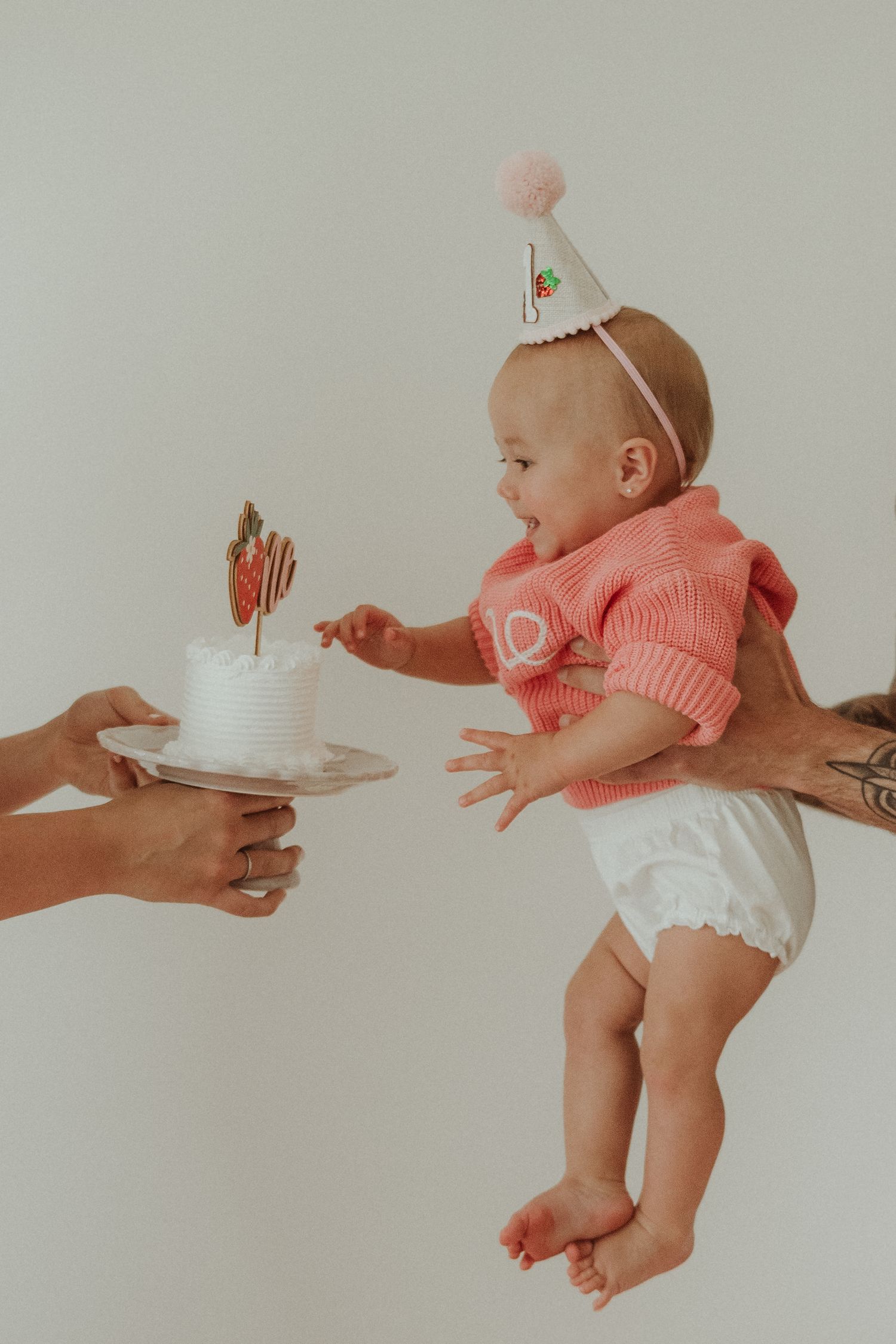 Edmonton newborn, maternity, and family lifestyle photography capturing candid, warm moments