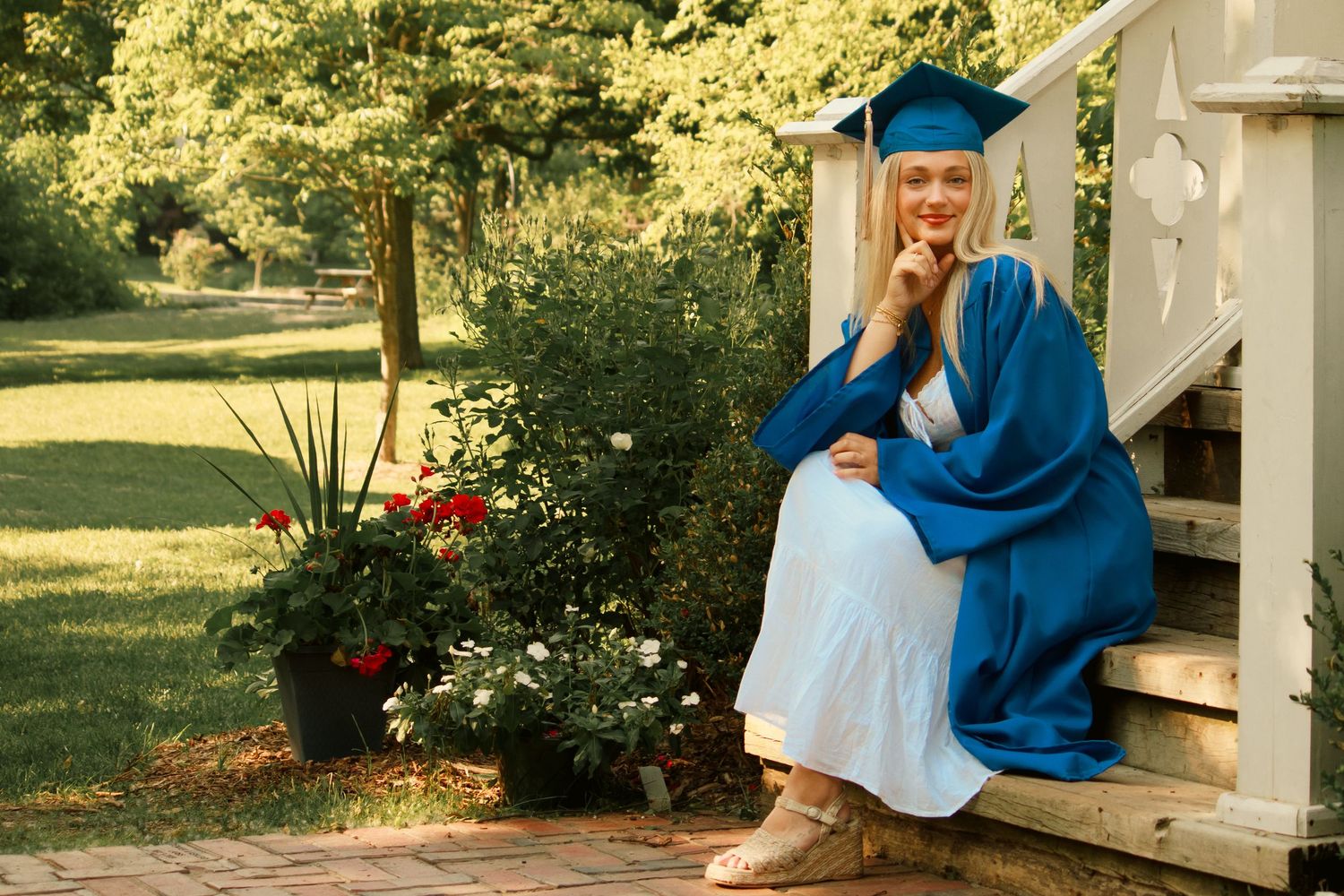 Stunning Senior Session. Nature, Flowers, Golden