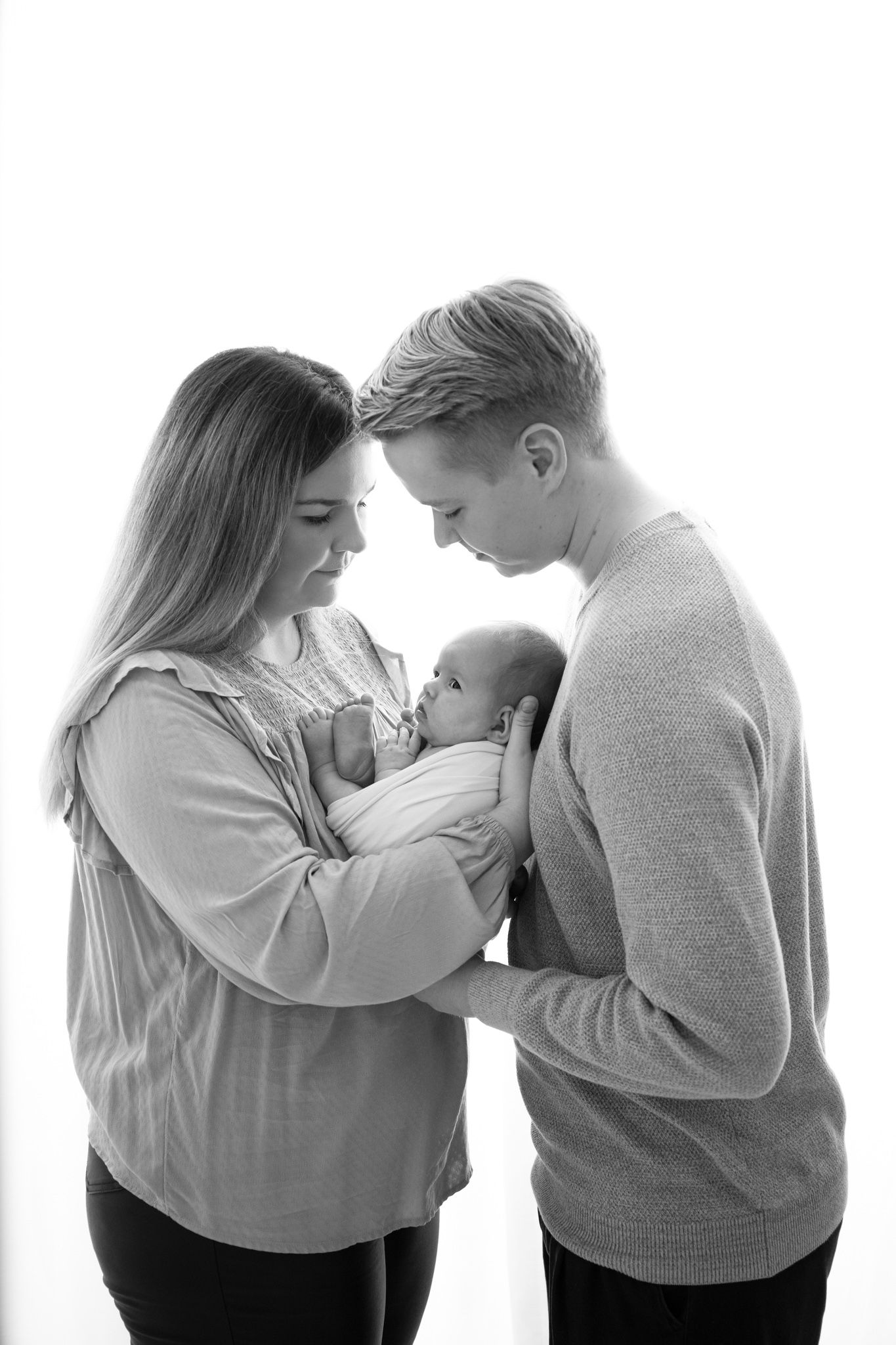 Nyföddsfotografering. Fotograf Maria Lantz, fotostudio i Trekanten, Kalmar, Småland.