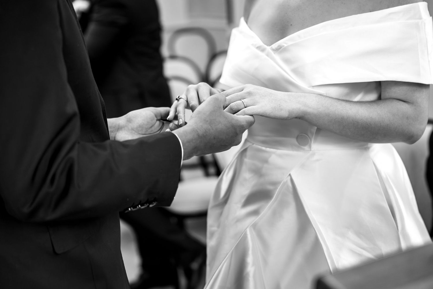 natural wedding photos hornchurch