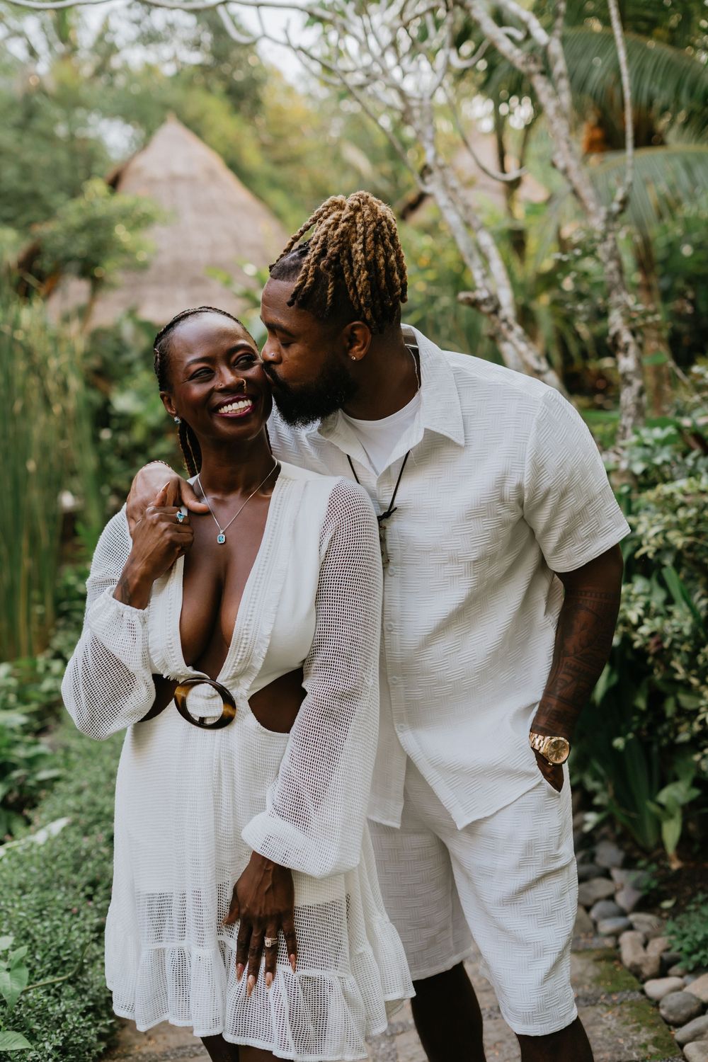 Romantic couple photoshoot in Bali at Fivelevents Retreat Bali