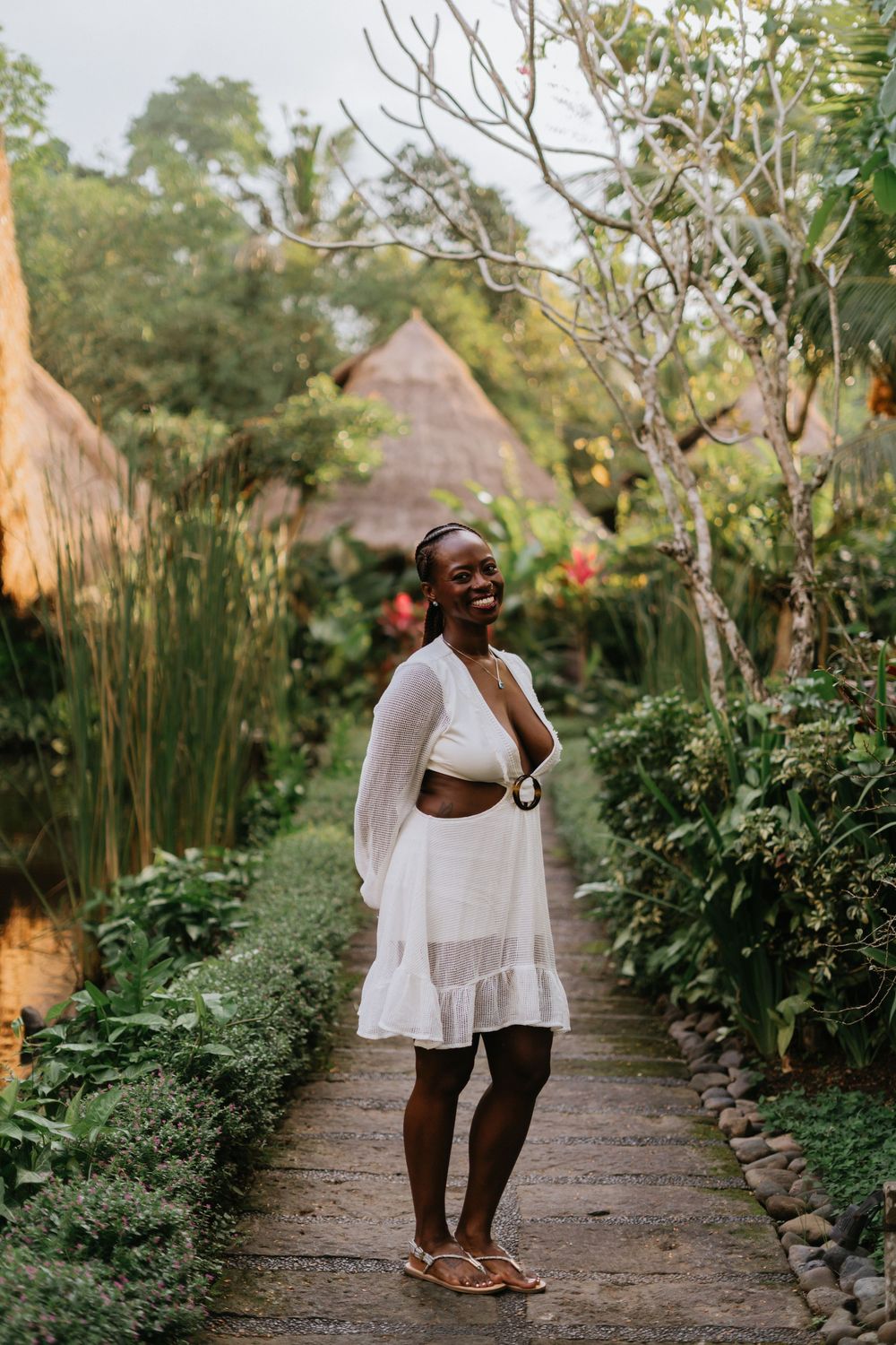 Romantic couple photoshoot in Bali at Fivelevents Retreat Bali