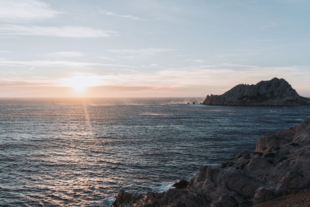 couché de soleil sur la mer Méditerranée