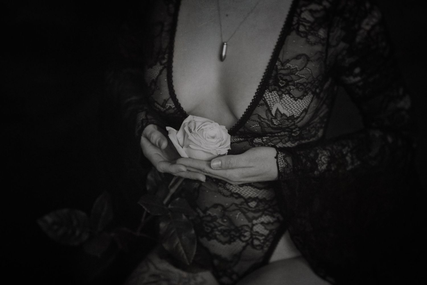 austin boudoir female photographer