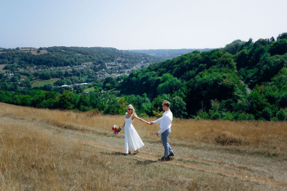 Cotswolds wedding elopement ceremony at Stroud Register Office.