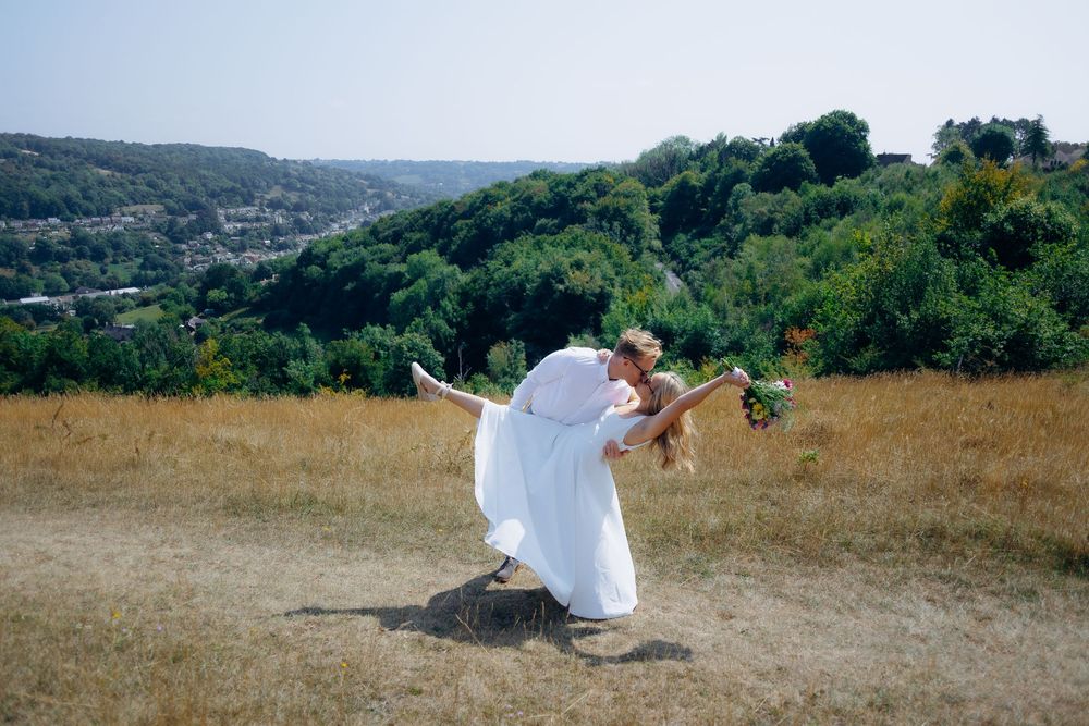 Cotswolds wedding elopement ceremony at Stroud Register Office.