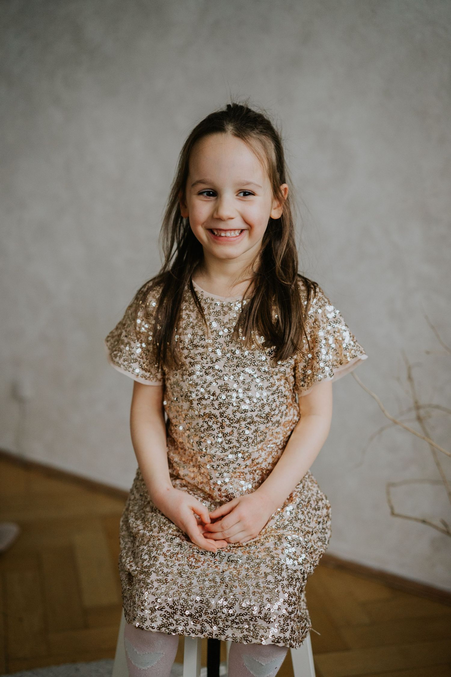 Rodzinna sesja zdjęciowa pokoleniowa Katowice sesja rodzinna w studiu fotograf Katowice fotograf Śląsk zdjęcia rodzinne z dziadkami sesja