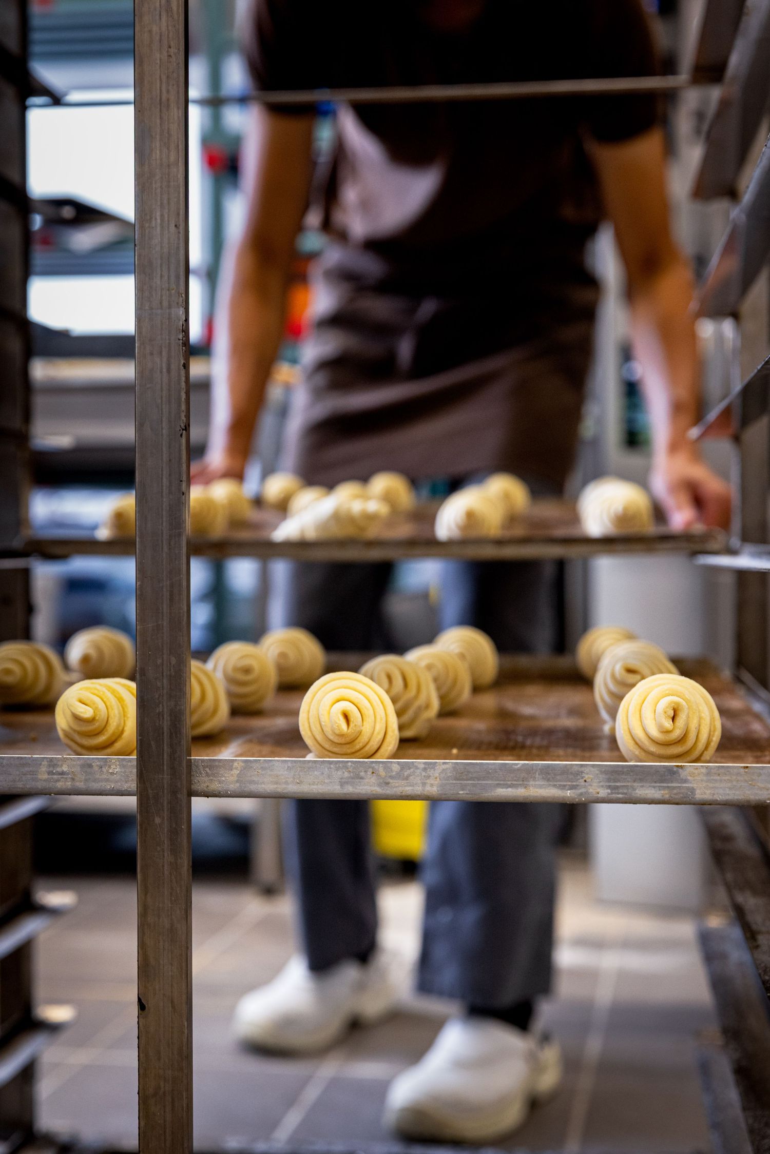 Mise en valeur des viennoiseries d'une boulangerie à travers des photographies et videographies culinaires réalisees dans les ateliers
