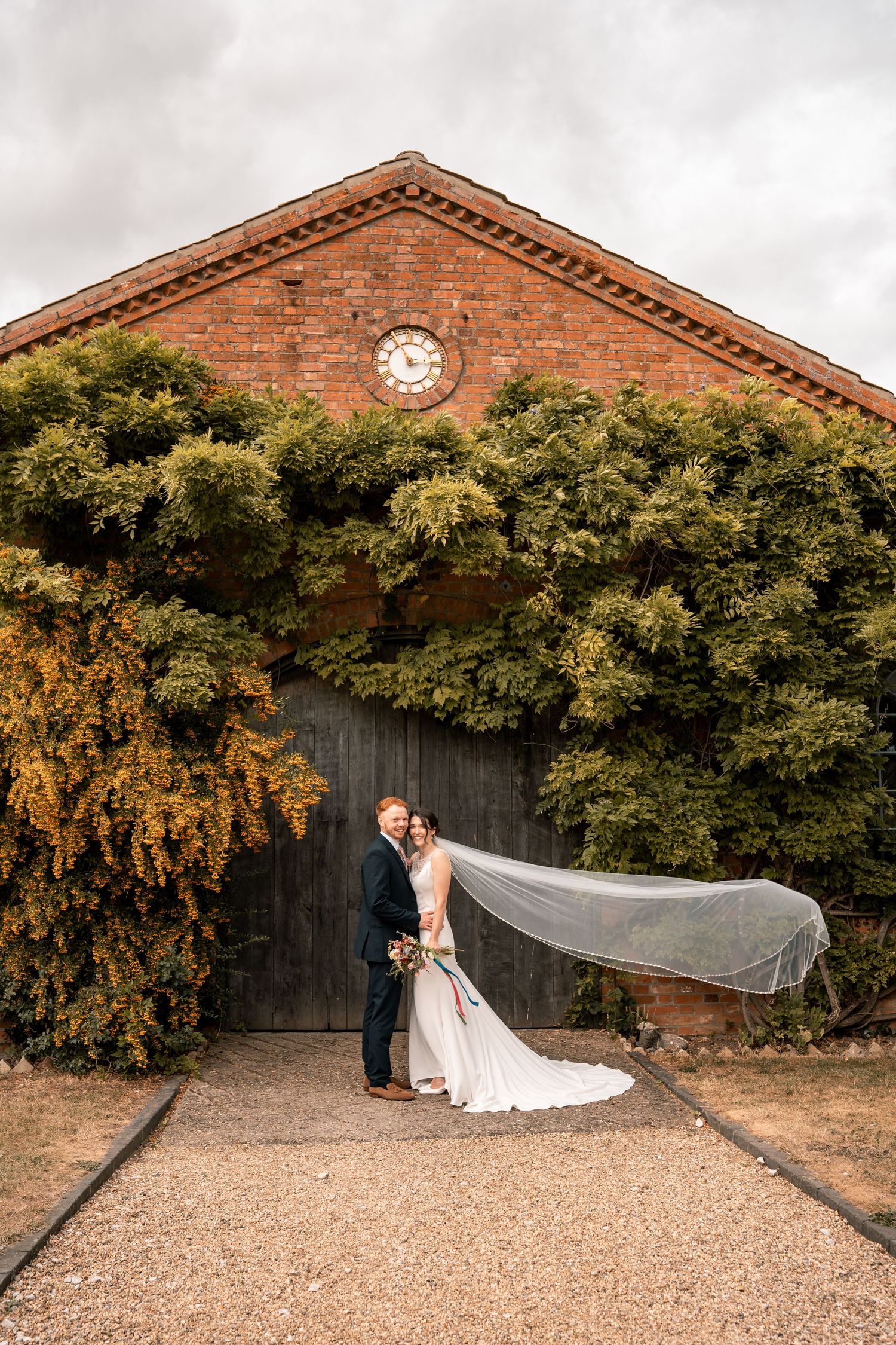 TANNINGTON HALL NORFOLK WEDDING PHOTOGRAPHY - ABI VINCENT PHOTOGRAPHY