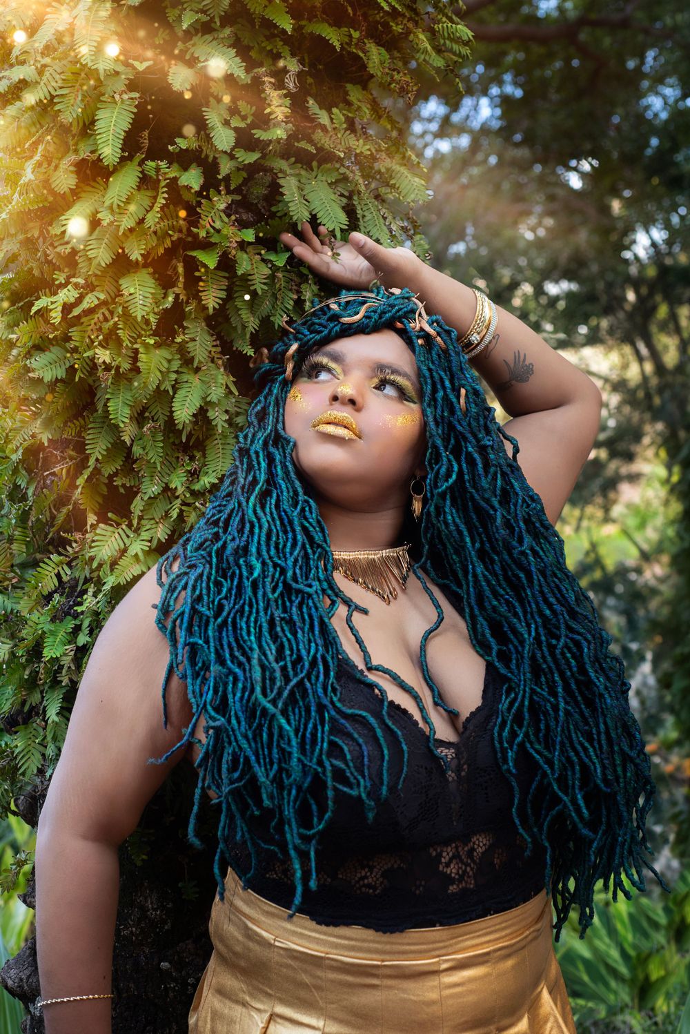 Solo Cosplay session at Metrocon Tampa Florida photo of Medusa with dramatic pose