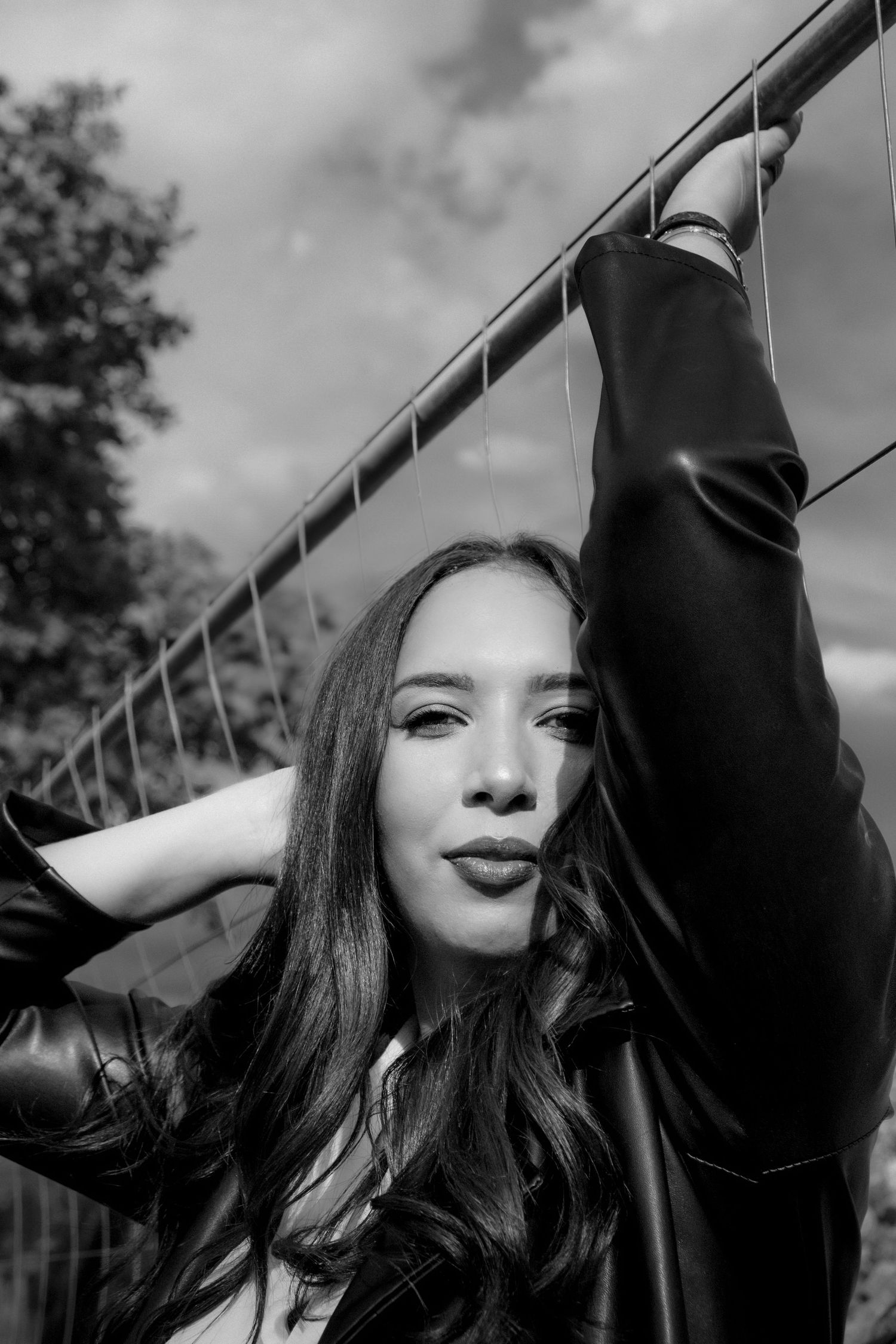 Portrait femme editorial outdoor Sonia,  Clermont-Ferrand