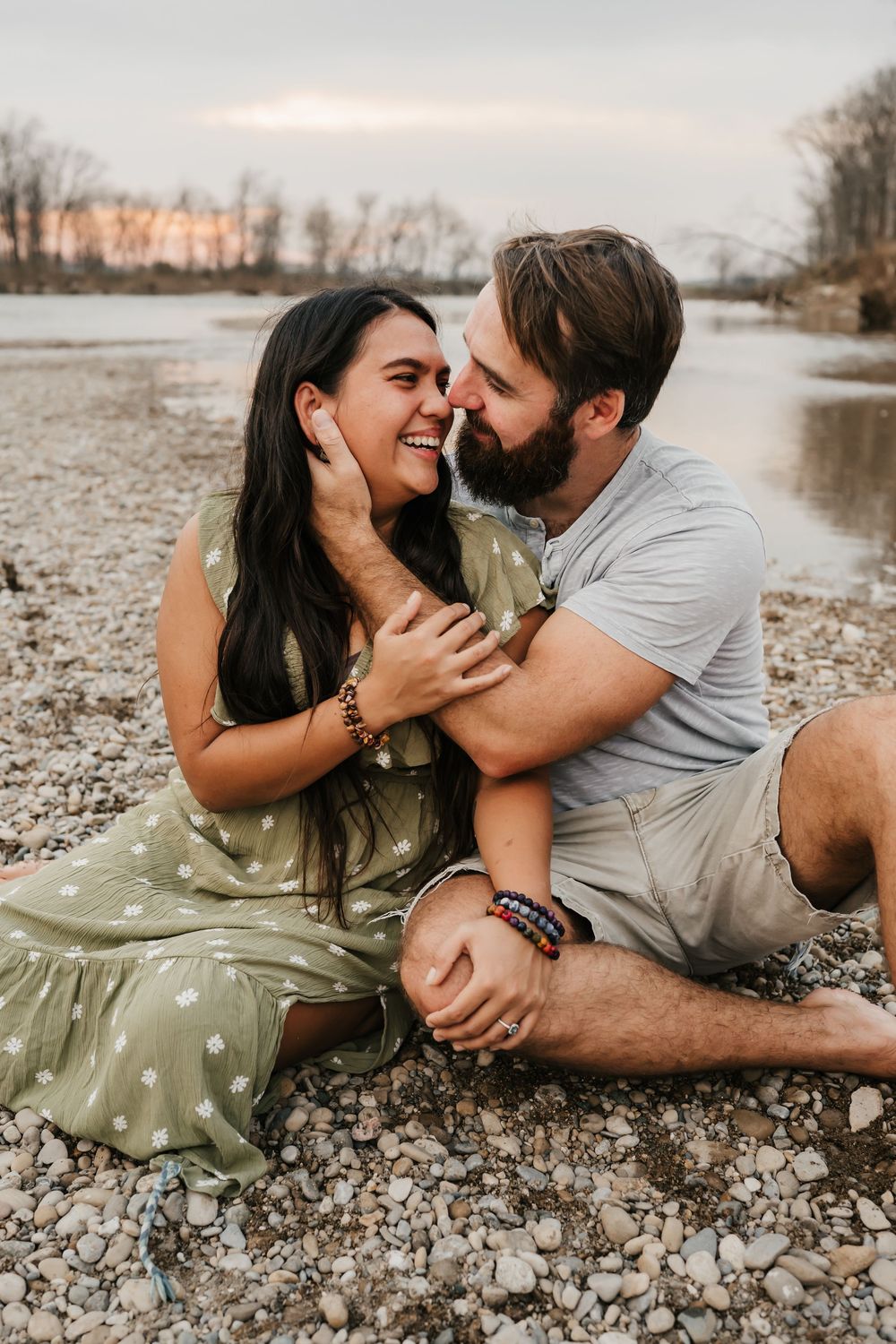 cincinnati engagement photographer