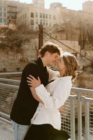 Minnesota Wedding Photographer, Romantic and Authentic Minnesota Photography, Minnesota Couple Photos | Rachel Marie Photography