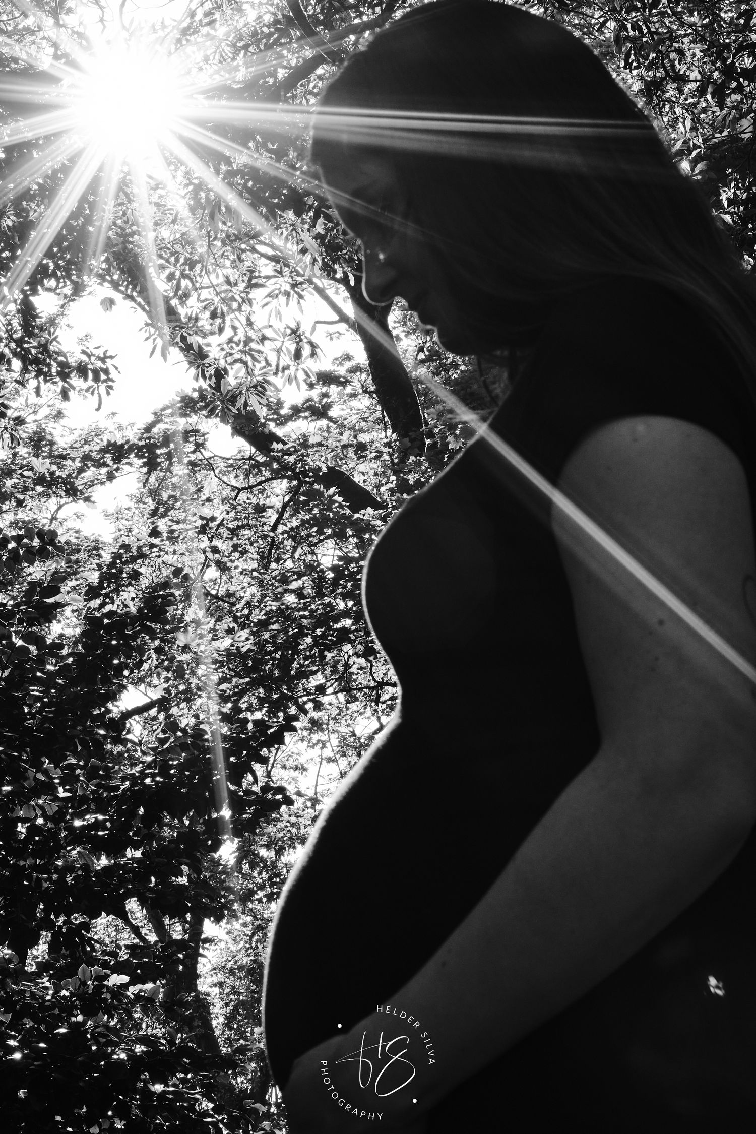 foto a preto e branco no por de sol na Sessão de Gravidez no Bom Jesus, em Braga, Portugal