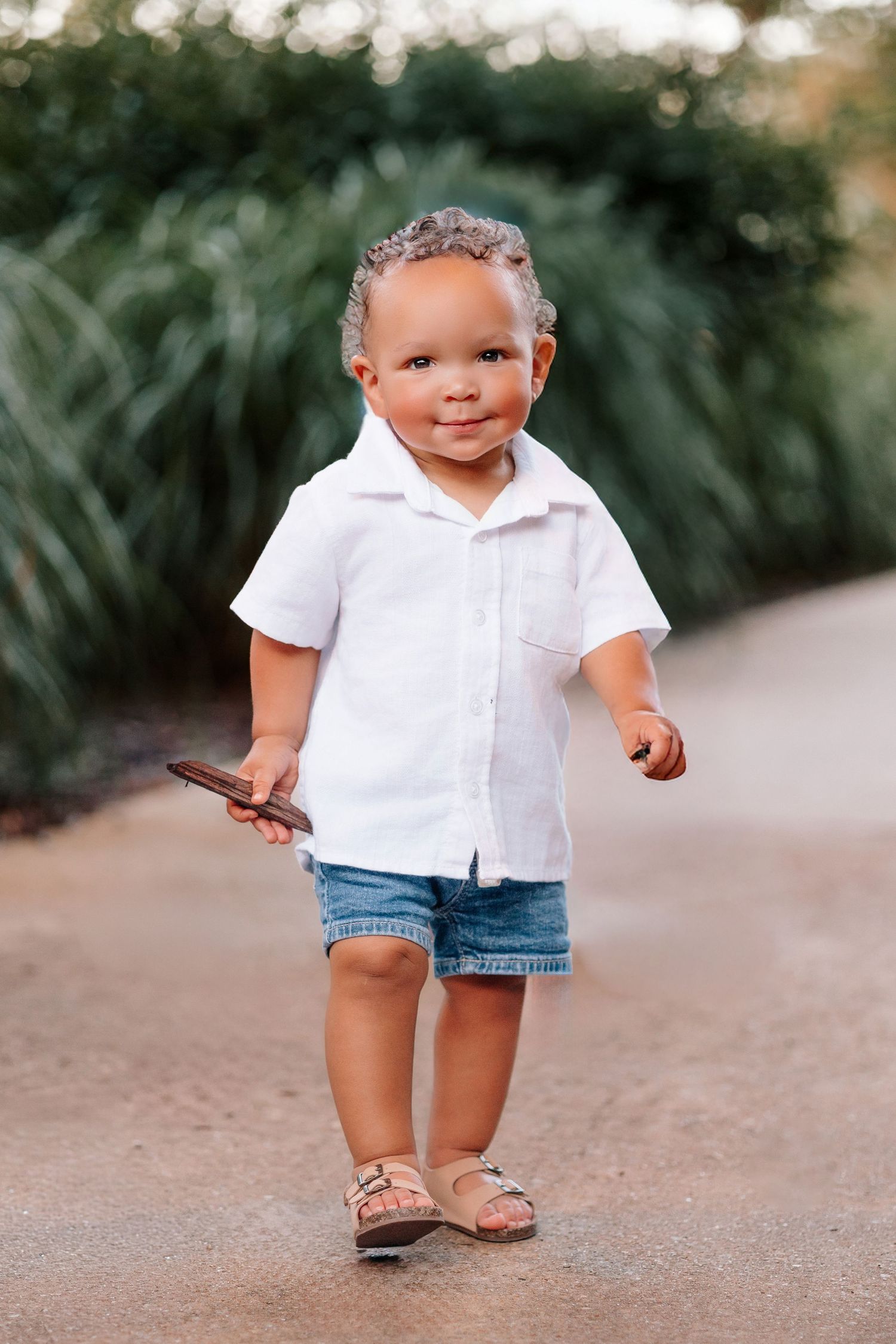Conway Family photos in Little Rock, Arkansas- 1 year old walking the trail
