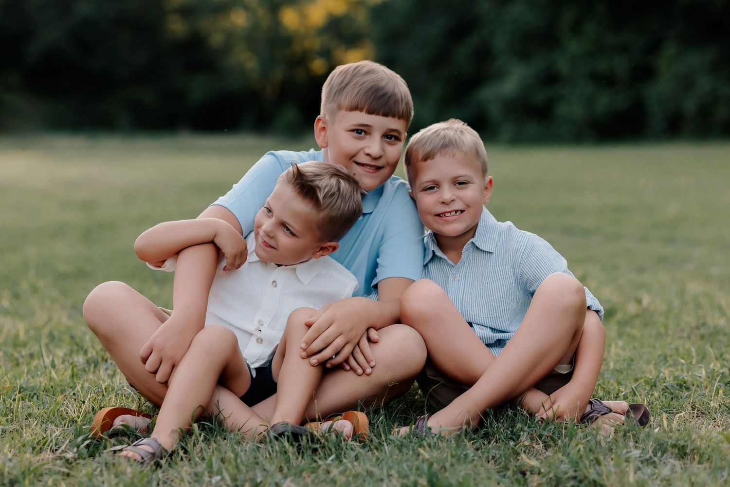 Scott Family Photos in Lonoke County, Arkansas- brothers for family session