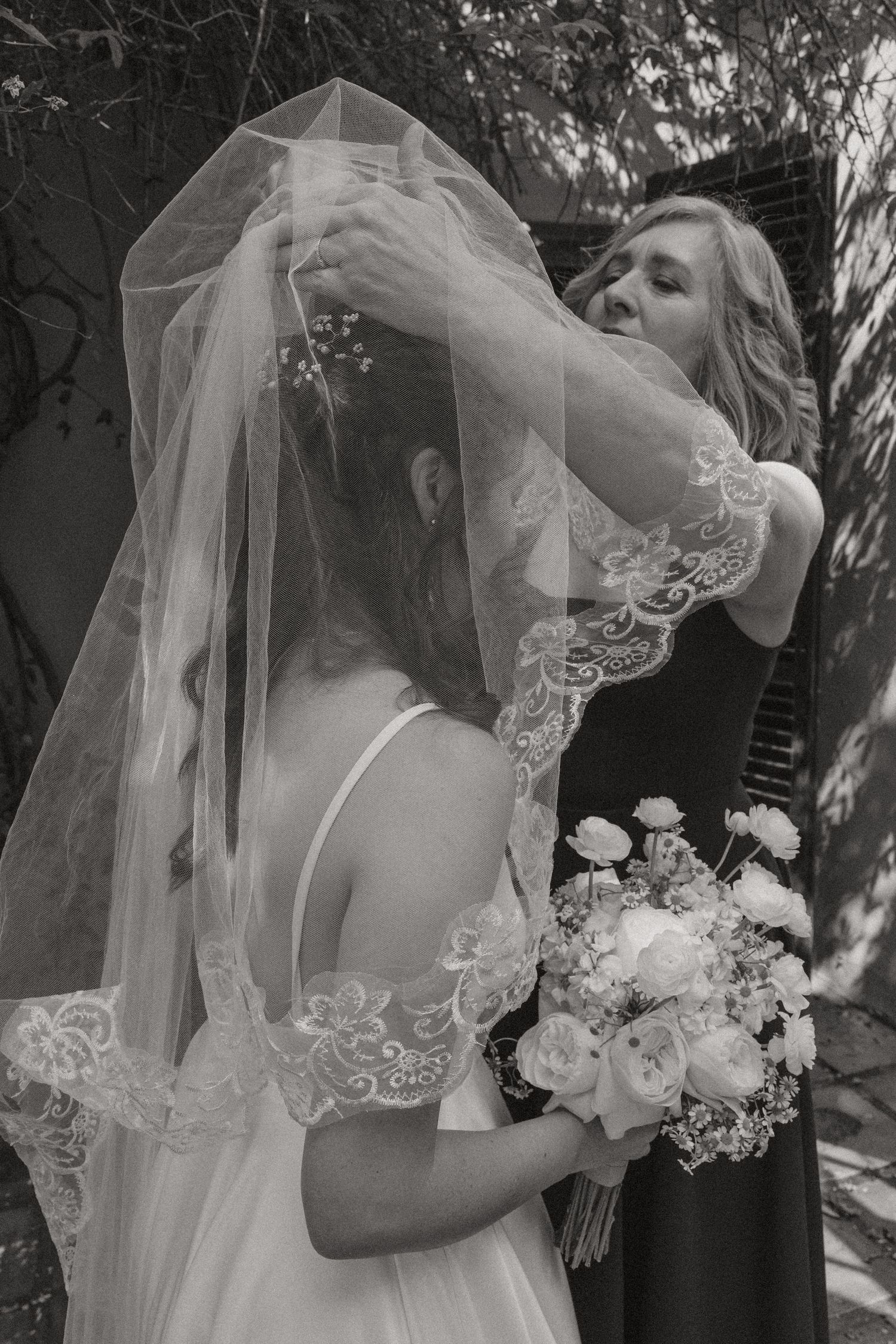Matthew and Eliam at Langkloof Roses documentary wedding photos capturing celebrations and beautiful portraits with Christene de Coning.