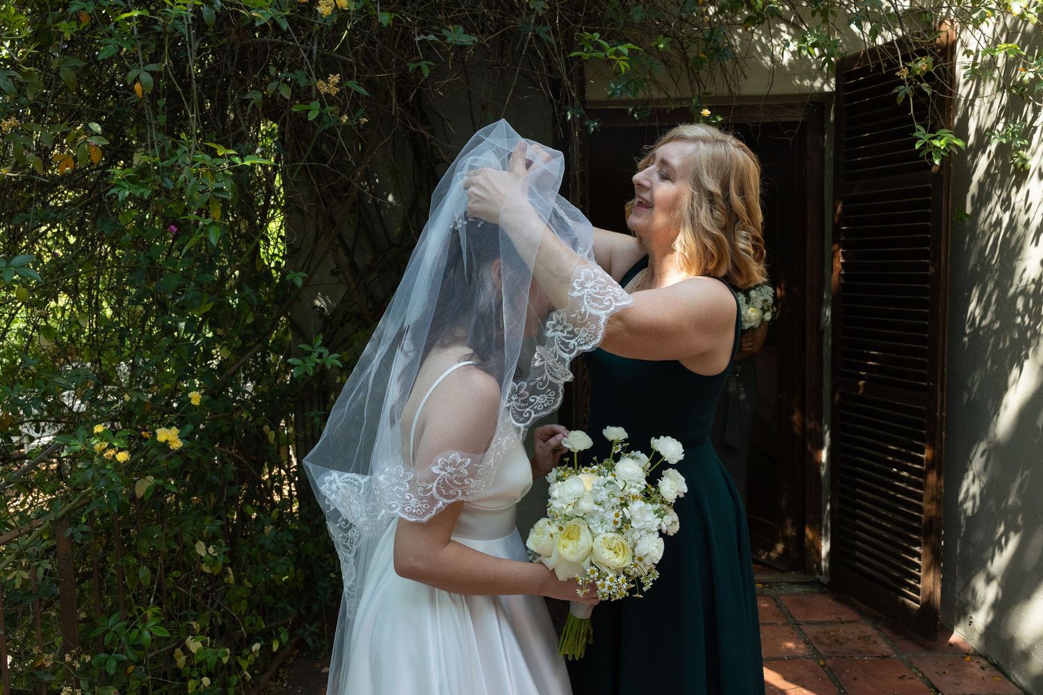 Matthew and Eliam at Langkloof Roses documentary wedding photos capturing celebrations and beautiful portraits with Christene de Coning.