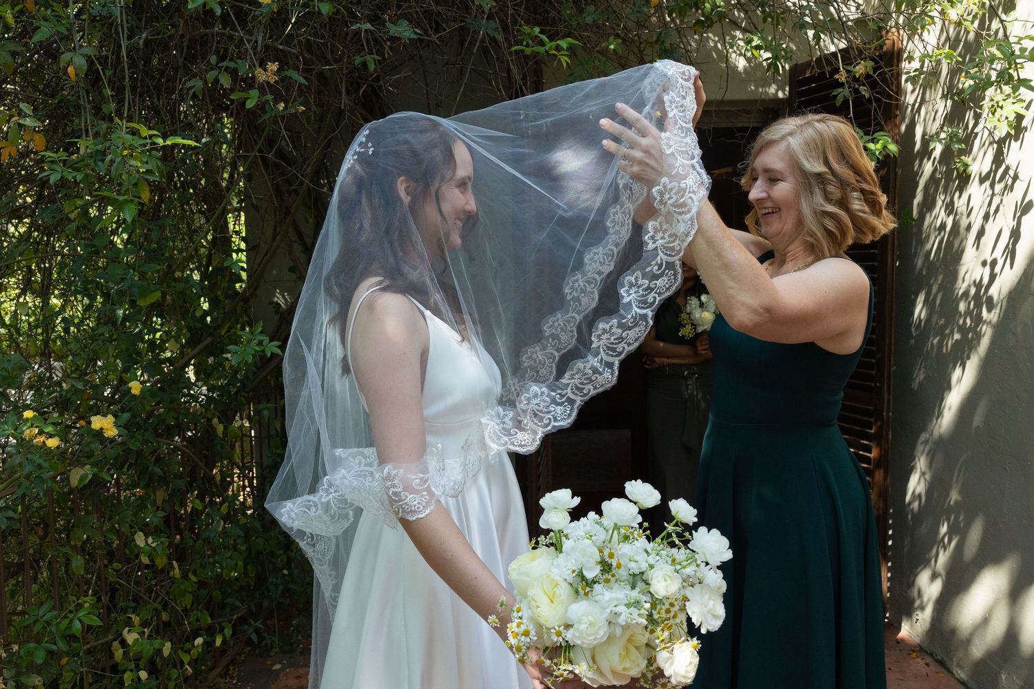 Matthew and Eliam at Langkloof Roses documentary wedding photos capturing celebrations and beautiful portraits with Christene de Coning.