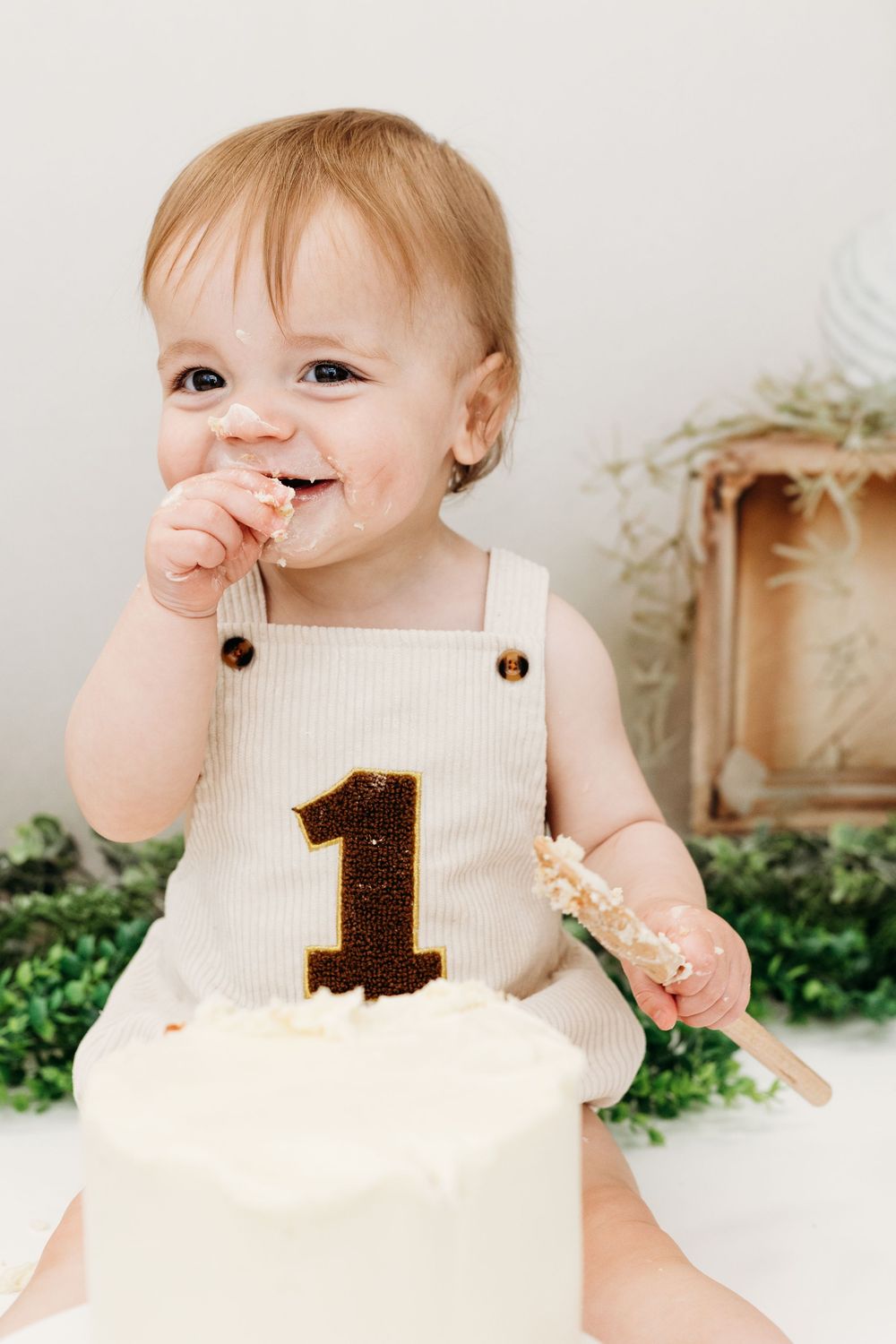 Birthday milestone photography for one-year-olds.