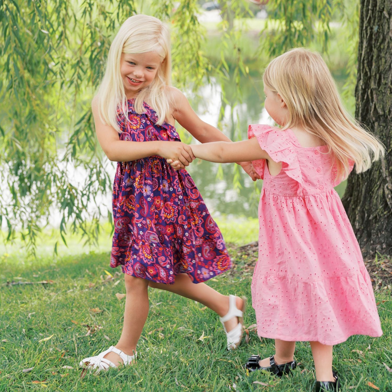 sisters in columbus ohio dancing photographed by life by jude photography / judith sumner