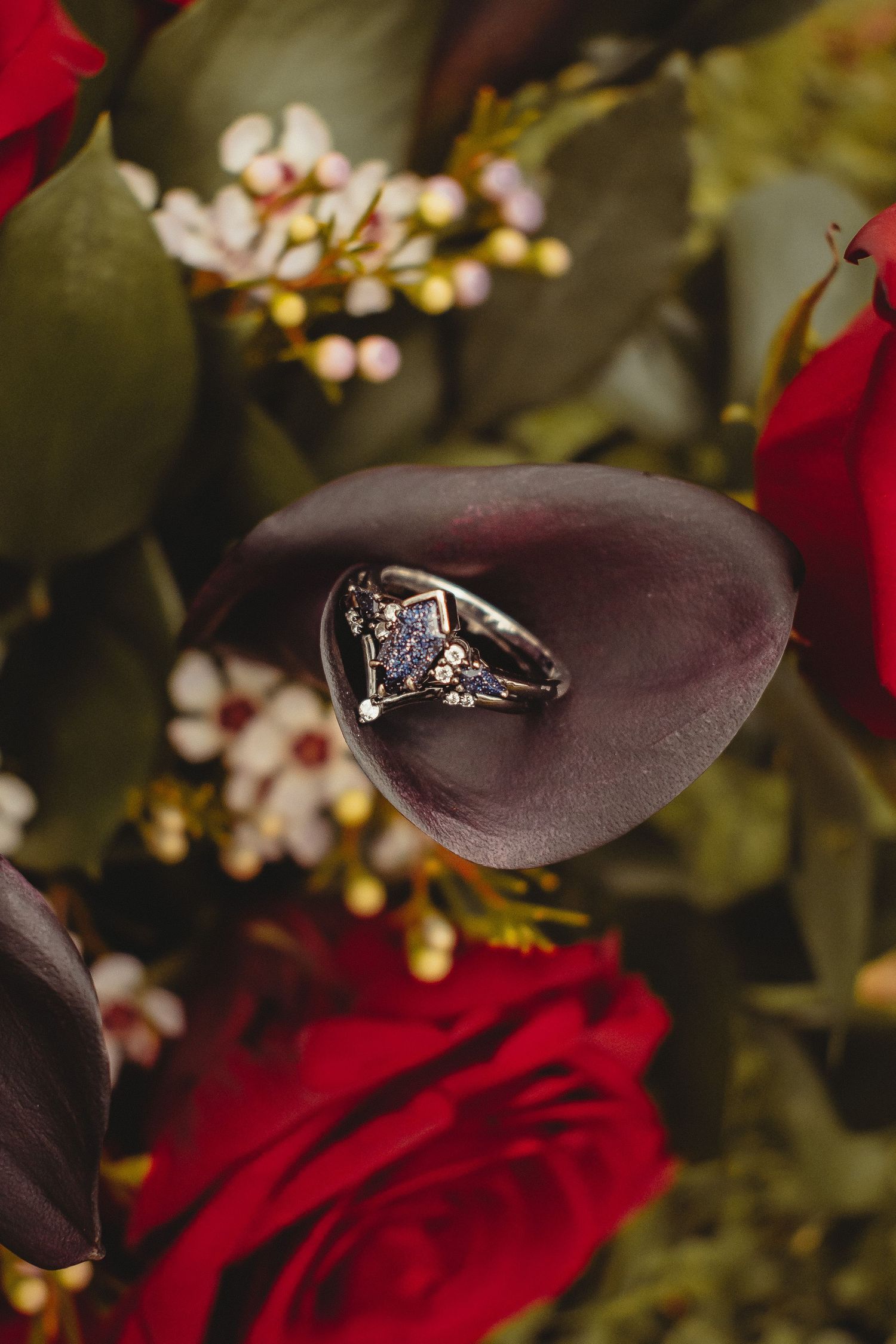 family photographer near me
natural light family photography
outdoor family photoshoot
lifestyle family photography
Classy family photograph