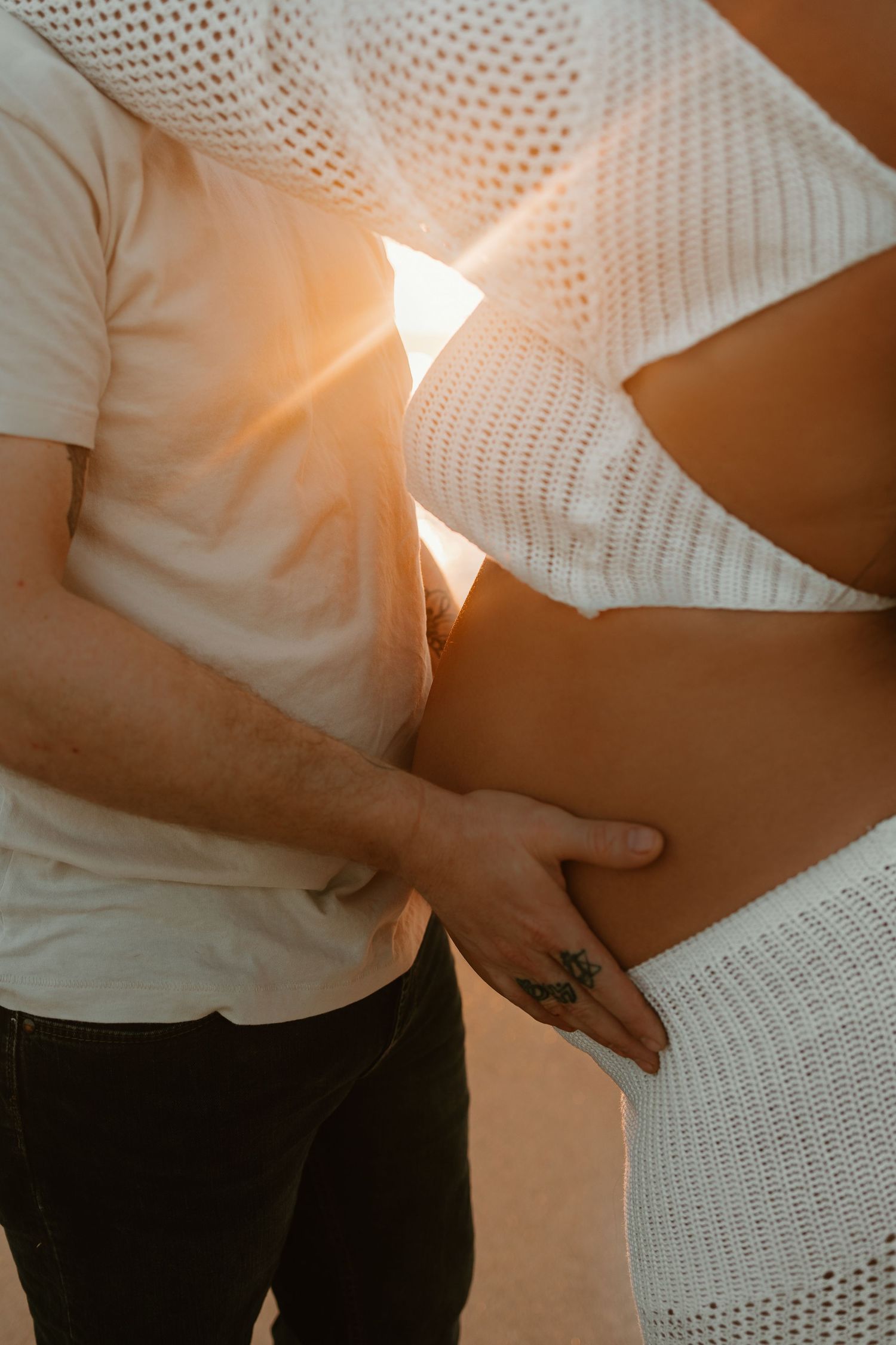 family, couples, newborns, maternity, documentary session, motherhood, pregnancy, sunrise,Satellite beach, cocoa beach, melbourne beach,