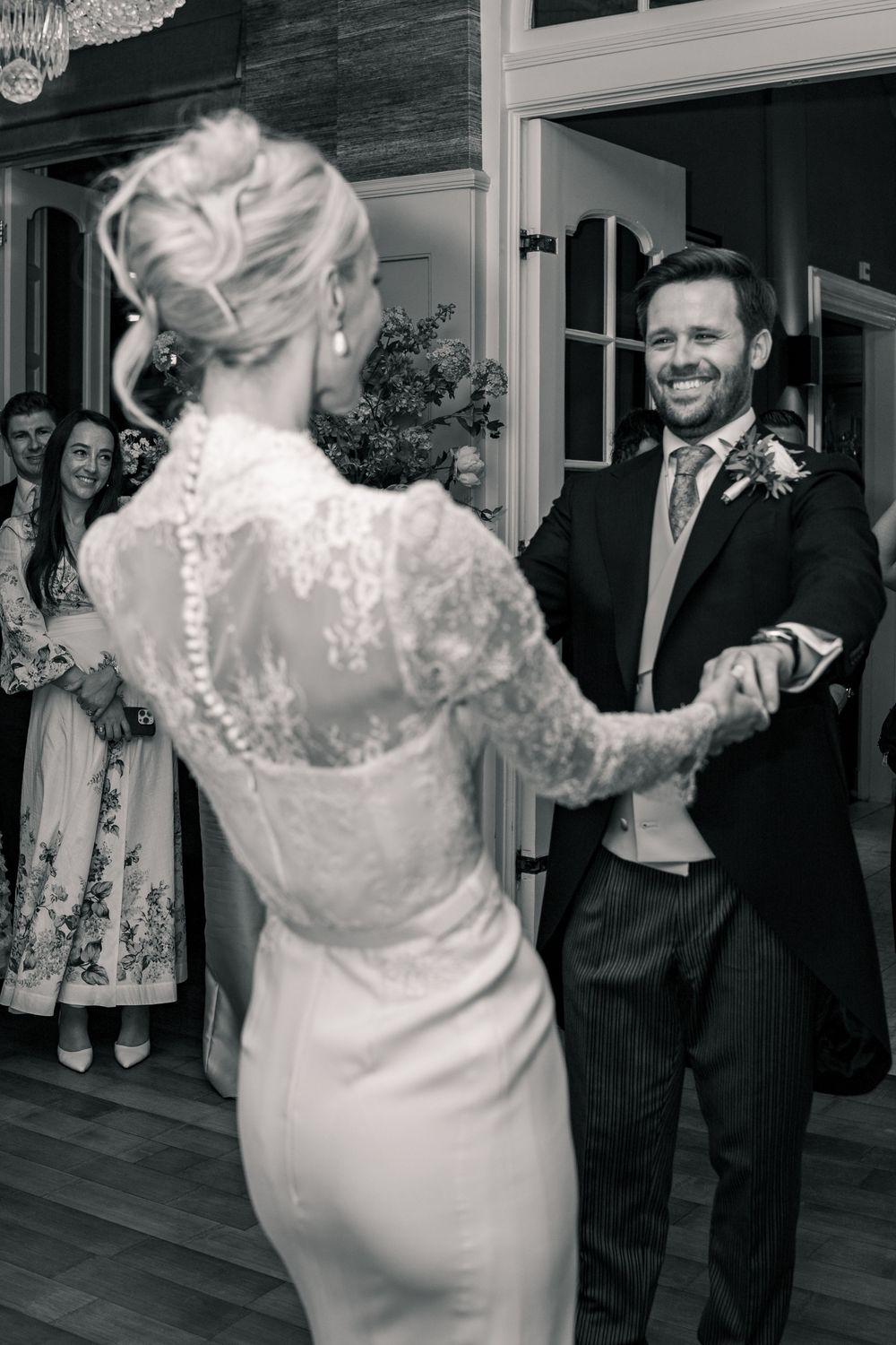 BLACK TIE WEDDING - LONDON WEDDING PHOTOGRAPHY