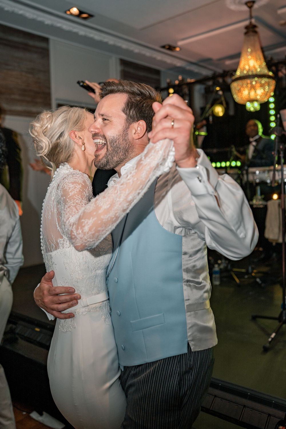 BLACK TIE WEDDING - LONDON WEDDING PHOTOGRAPHY