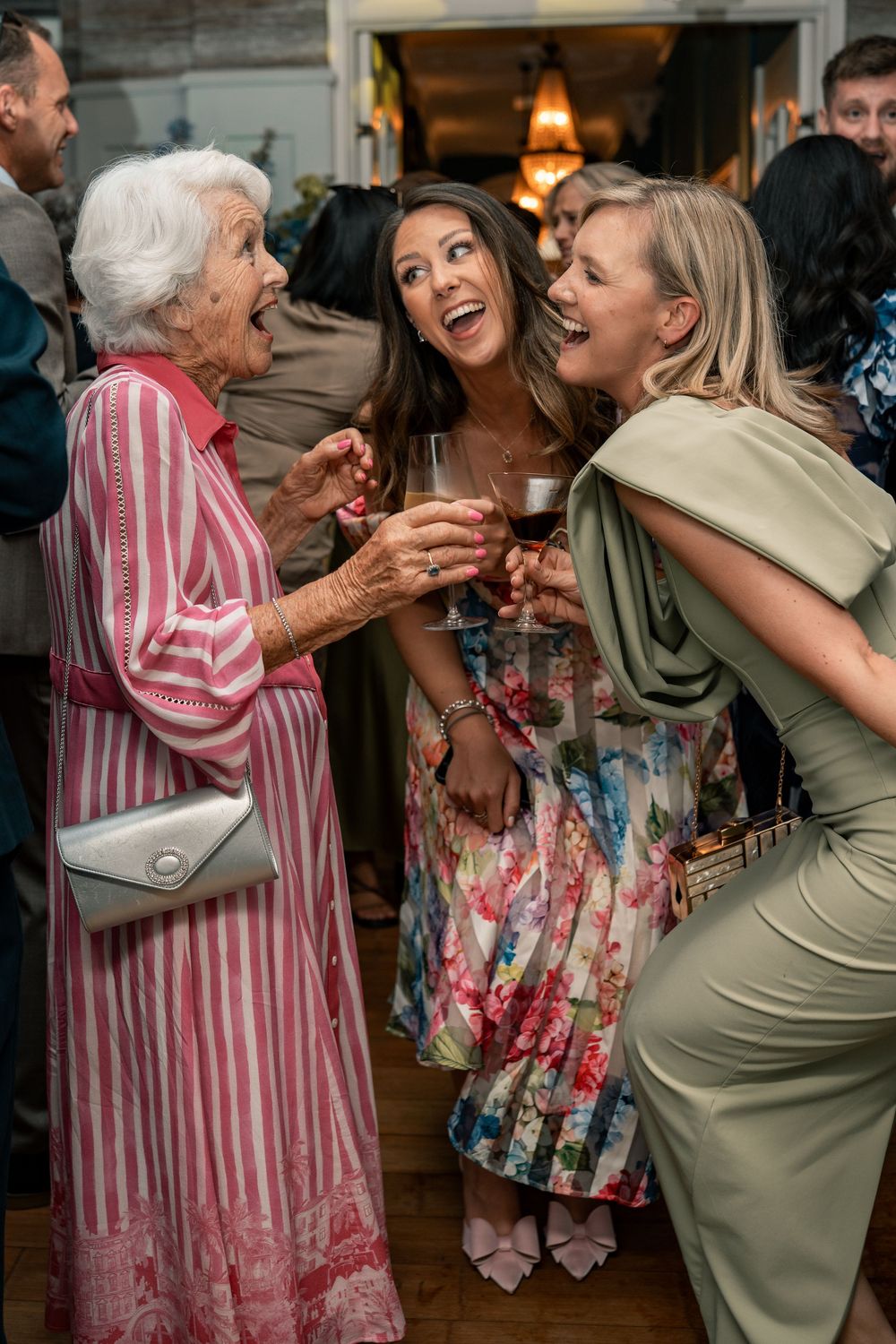 BLACK TIE WEDDING - LONDON WEDDING PHOTOGRAPHY - WEDDING DANCEFLOOR