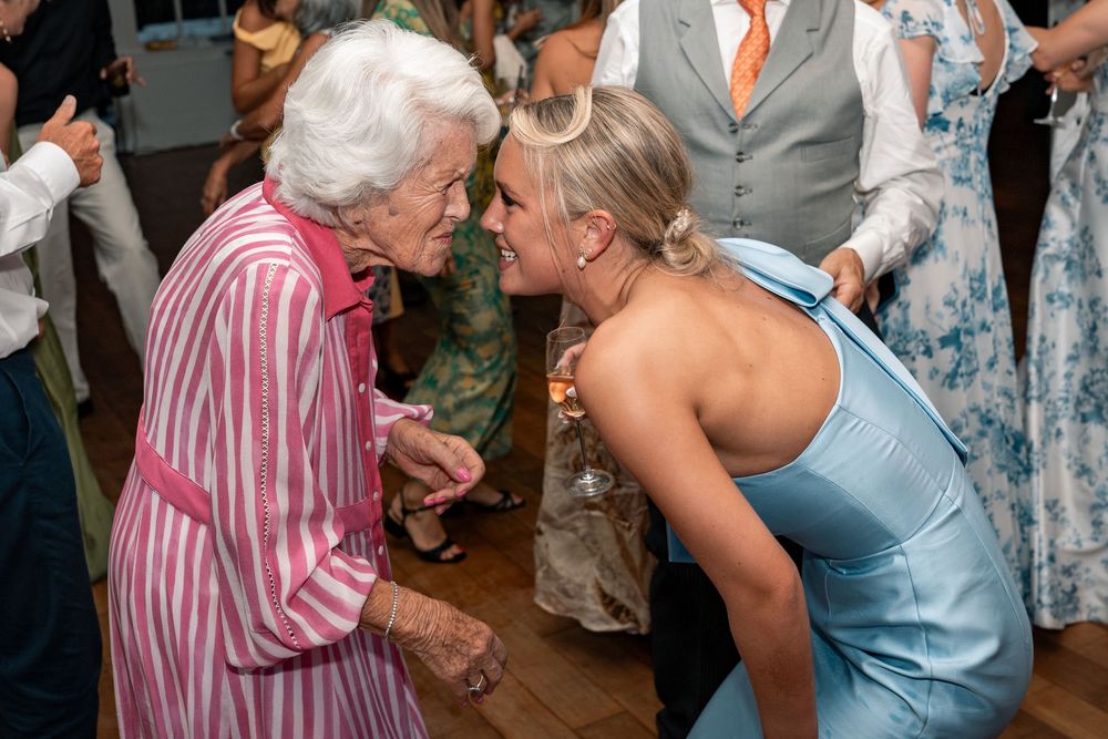 BLACK TIE WEDDING - LONDON WEDDING PHOTOGRAPHY - WEDDING DANCEFLOOR