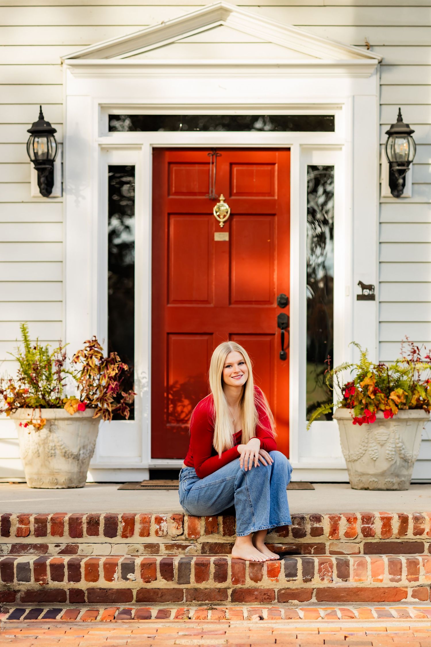 Affordable high school senior photographer in Richmond, Virginia. RVA high school senior photographer. Graduation photographer. Grad photos