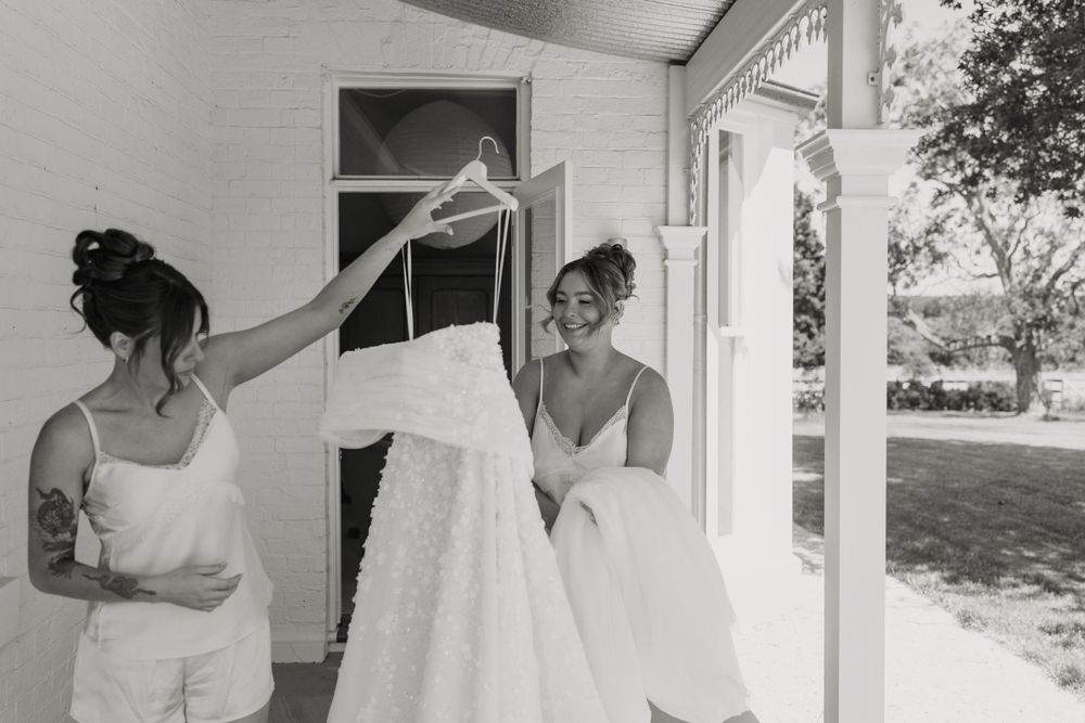 Central Coast Wedding Photographer
Central Coast Wedding Photography
