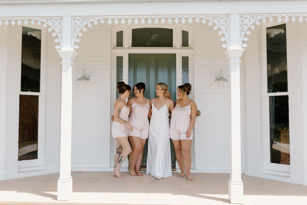 Central Coast Wedding Photographer
Central Coast Wedding Photography
