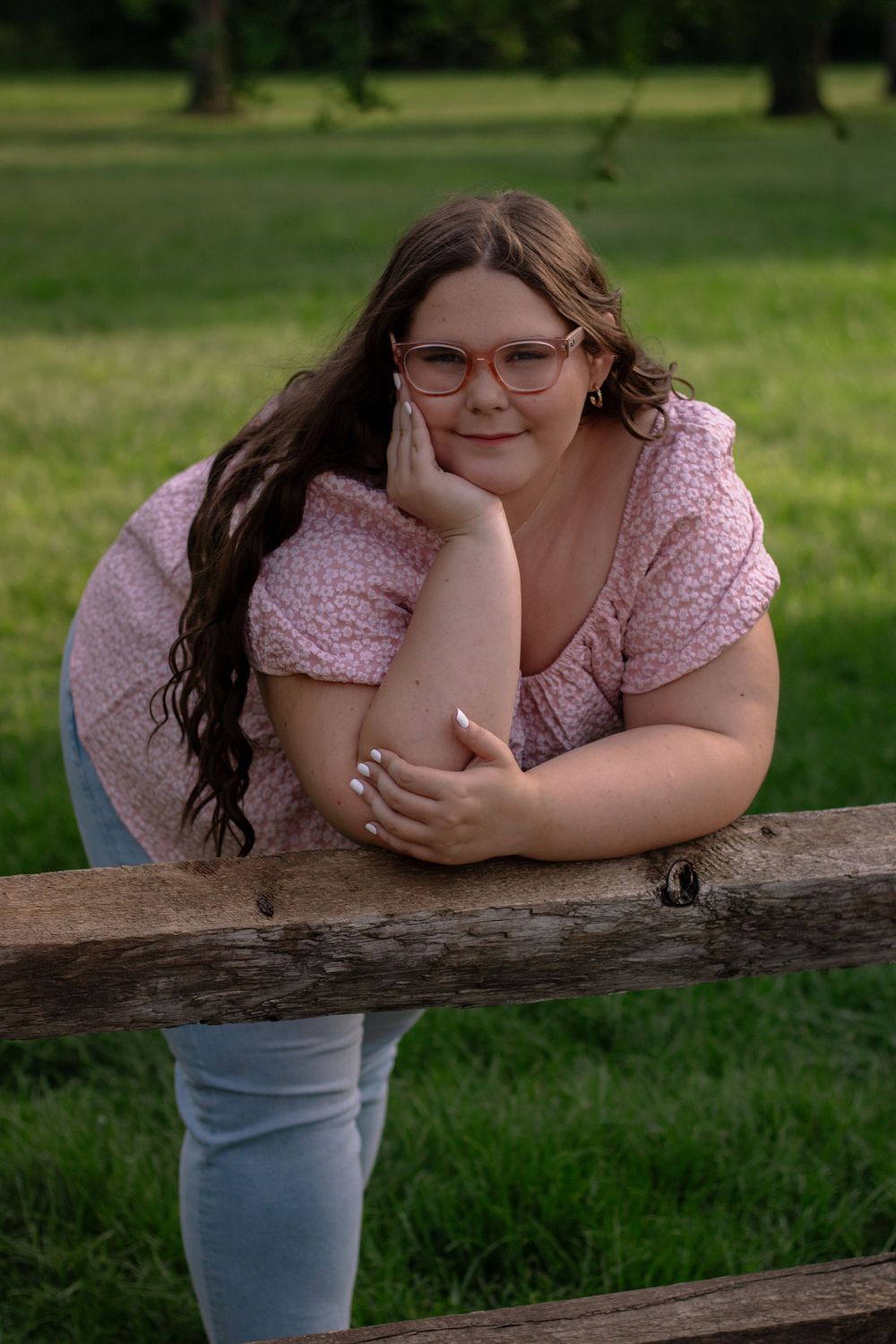 Eastern North Carolina Portrait Photographer specializing in solos, families, milestones, and mini sessions with true-to-life color.