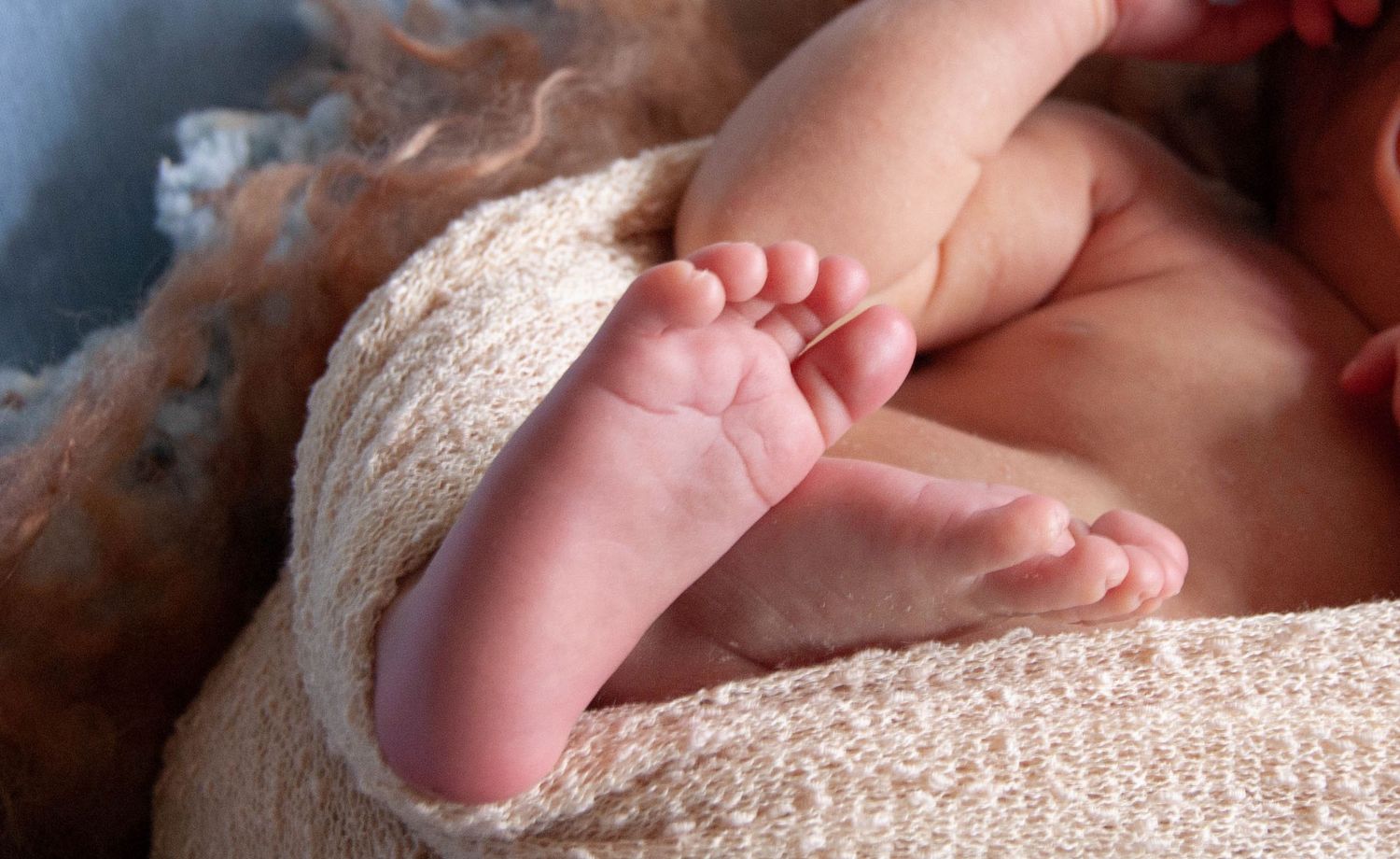 In Home Newborn Session in  Evansville Indiana by ReiLynn Designs